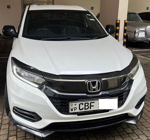 Honda Vezel RS Sensing 2018 for Sale