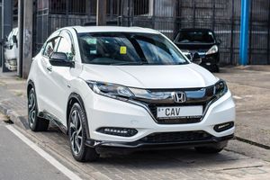 Honda Vezel RS Sensing Safety 2017 for Sale