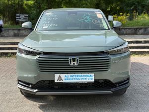 Honda Vezel X Grade 2025 for Sale