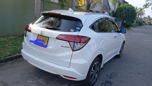 Honda Vezel Z 2014 for Sale