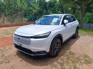 Honda Vezel Z 2024 for Sale