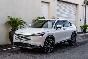 Honda Vezel Z 2025 for Sale