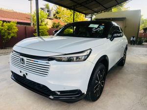 Honda Vezel Z E Play Moon Roof 2024 for Sale