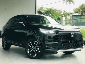 Honda Vezel z grade black 2024 for Sale