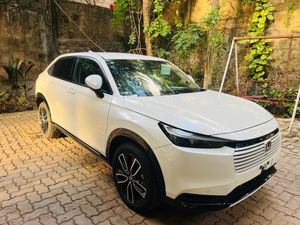 Honda Vezel Z Grade Premium 2024 for Sale