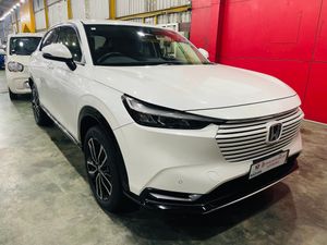 Honda Vezel Z Hybrid 2023 for Sale