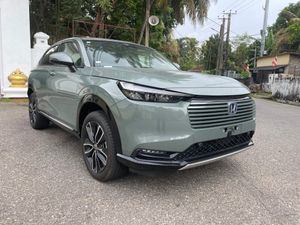 Honda Vezel Z Package 2024 for Sale