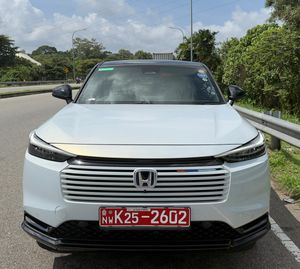 Honda Vezel Z paly 2025 for Sale