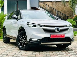 Honda Vezel Z Play Moon Roof 2023 for Sale