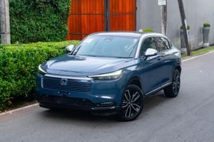 Honda Vezel Z-Play Moon roof 2024 for Sale