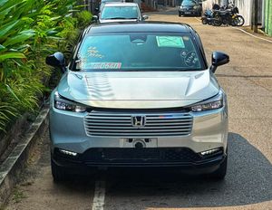 Honda Vezel Z Play Moon Roof 2025 for Sale