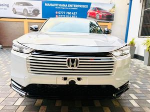 Honda Vezel Z PLAY MOON ROOF 2026 for Sale