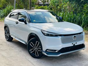 Honda Vezel Z Play Moonroof 2024 for Sale