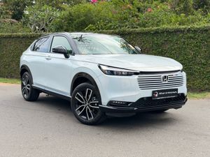 Honda Vezel Z Play Moonroof 2025 for Sale