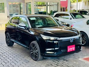 Honda Vezel Z Play MoonRoof BNew 2025 for Sale