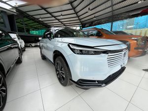 Honda Vezel Z play premium 2025 for Sale