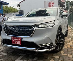 Honda Vezel Z Premium 10 Speaker 2023 for Sale