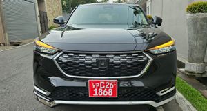 Honda Vezel Z Premium, 2 Tone; 2024 for Sale