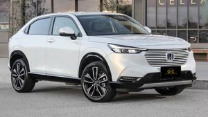 Honda Vezel Z PREMIUM 2024 for Sale