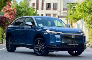 Honda Vezel ZPlay 2024 for Sale