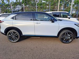 Honda Vezel Z Play 2025 for Sale
