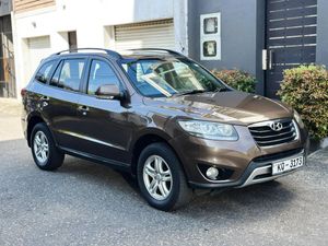 Hyundai Santa Fe Diesel 2011 for Sale