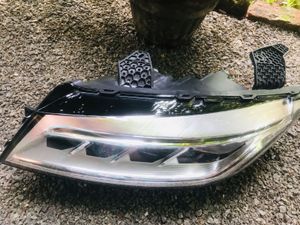 I Auto Head Light for Sale