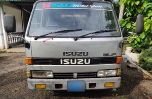 Isuzu Crew Cab Cabin and Trailer for Sale