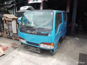 Isuzu ELF Crew Cab for Sale