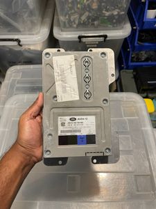 Jaguar F Pace 2019 XF XE Audio Amplifier AMP for Sale