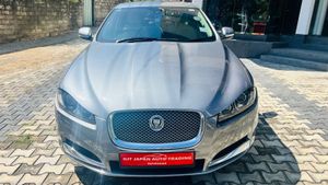 Jaguar XF Premium Luxury 2013 for Sale