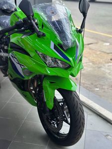 Kawasaki Ninja ZX25RR 2026 for Sale