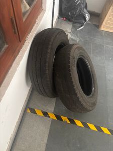 KDH Tyres 106/104R for Sale