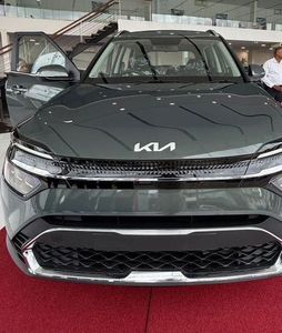 Kia Carens 2025 for Sale