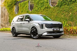 Kia Carnival HEV Highest Spec 2025 for Sale