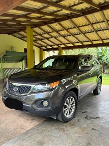 Kia Sorento 2011 for Sale