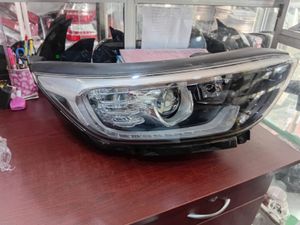 KIA Stonic Head Light for Sale