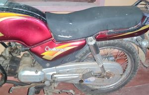 Kinetic challanger 2004 for Sale