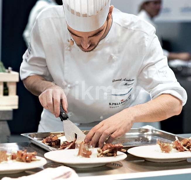 8b9d44e3-c902-473b-8d61-810d9c0d3b96