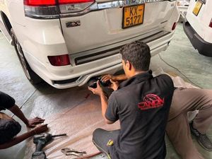 Land Cruiser Sahara V8 Genuine Type One Side Exhaust Bodykit for Sale