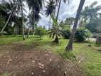 Land for Sale in Wennappuwa, Near to Town