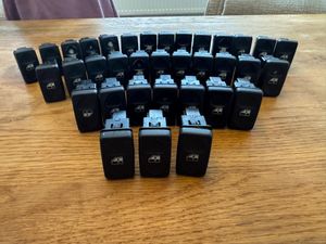 Land Rover Defender Puma (TDCI) Window Switch for Sale