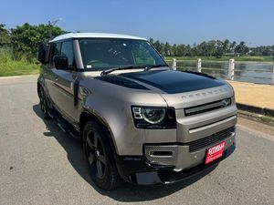 Land Rover Defender Pure petrol sunroof 2023 for Sale