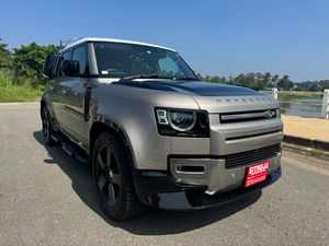Land Rover Defender Pure petrol sunroof 2023 for Sale