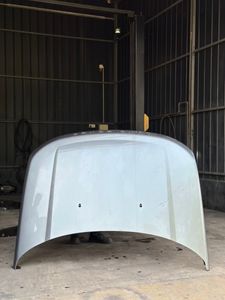 Land Rover Discovery 4 Bonnet for Sale