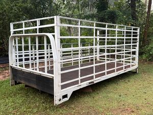 ලොරි තට්ටු for Sale ලොරි තට්ටු for Sale