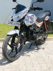 Mahindra Centuro 2017 for Sale