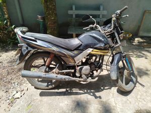Mahindra Centuro for Parts for Sale
