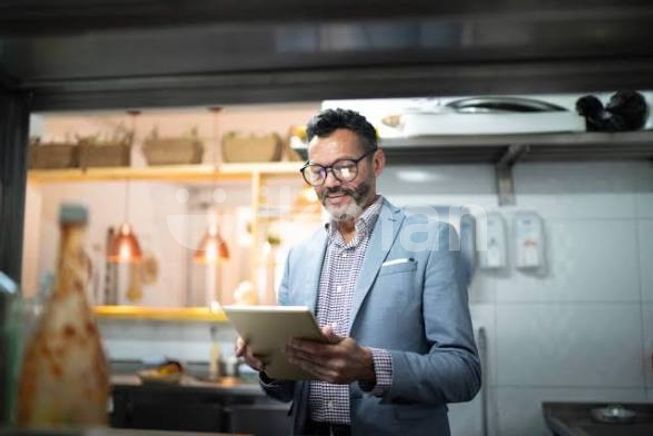 b6d4e4d2-c43f-4dc6-9b8c-9c0c0558189c