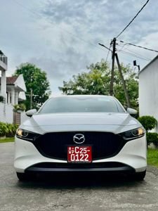 Mazda 3 SKYACTIVE Premium 2023 for Sale